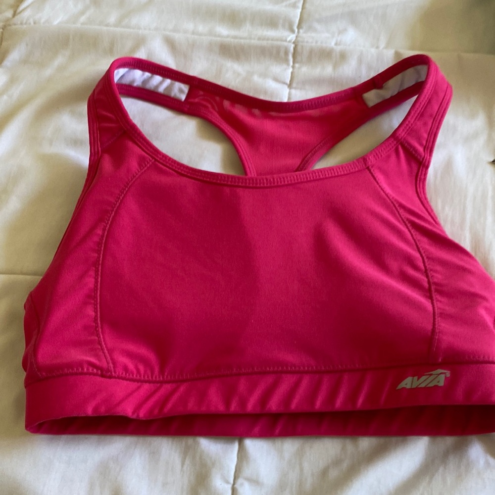 Women’s sports bra